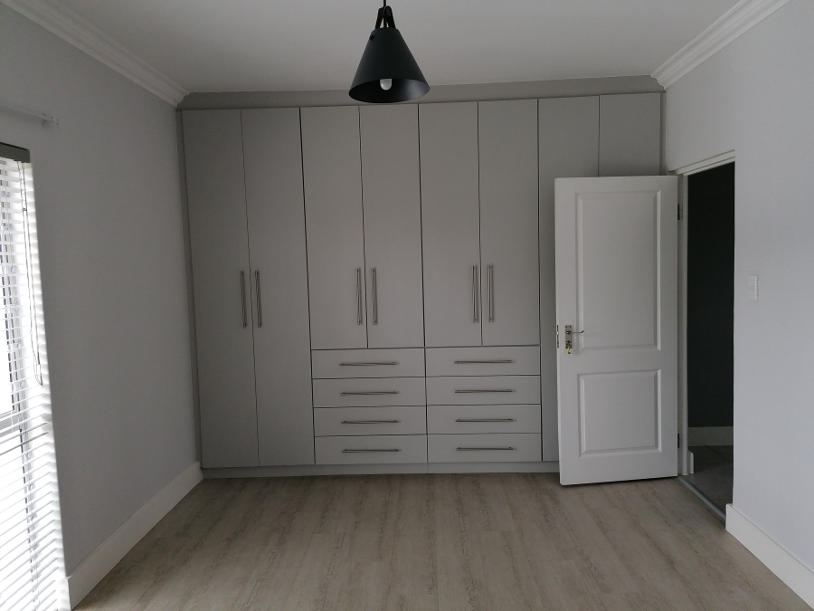 To Let 3 Bedroom Property for Rent in Langeberg Heights Western Cape